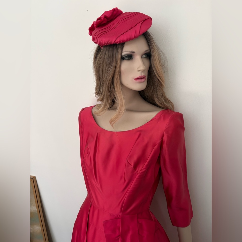 Vintage 50s Coral Pink Satin Suzy Perrette Style Bombshell Dress & Designer Hat - Picture 9 of 14